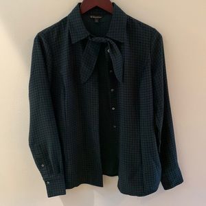 Brooks Brothers houndstooth blouse, 4, appears in new condition